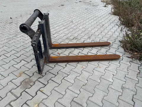 Вила для навантажувача