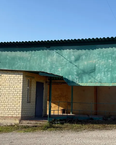 Будівля вагової і навіс над вагами